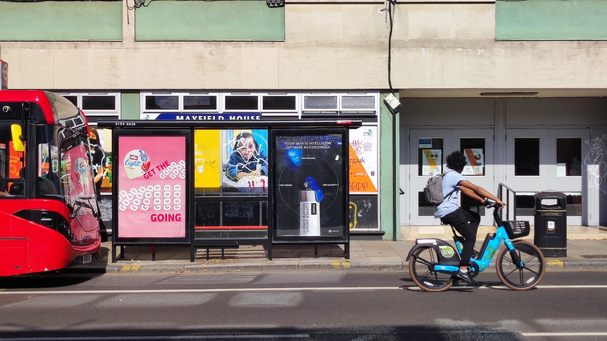 OOH, Bus Shelter, London, NIOD, Roadside
