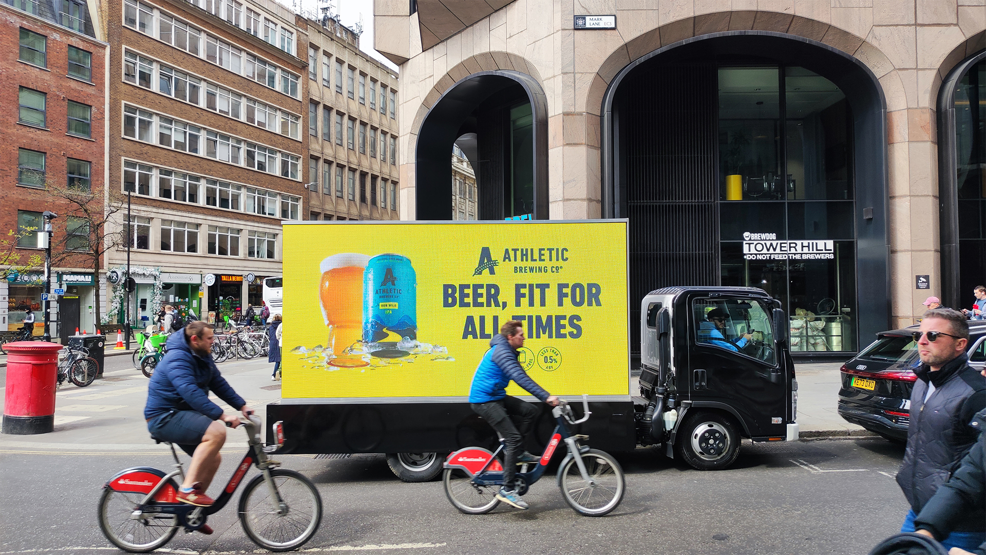 Athletic Brewing OOH Pack London 7