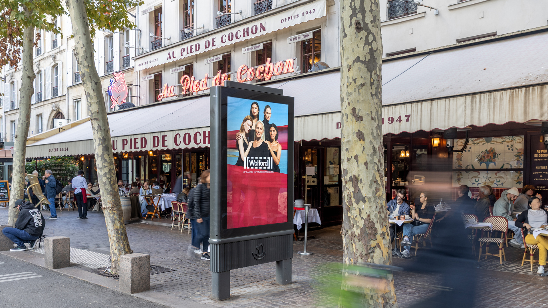 Bus Shelter Advertising MUPI Advertising