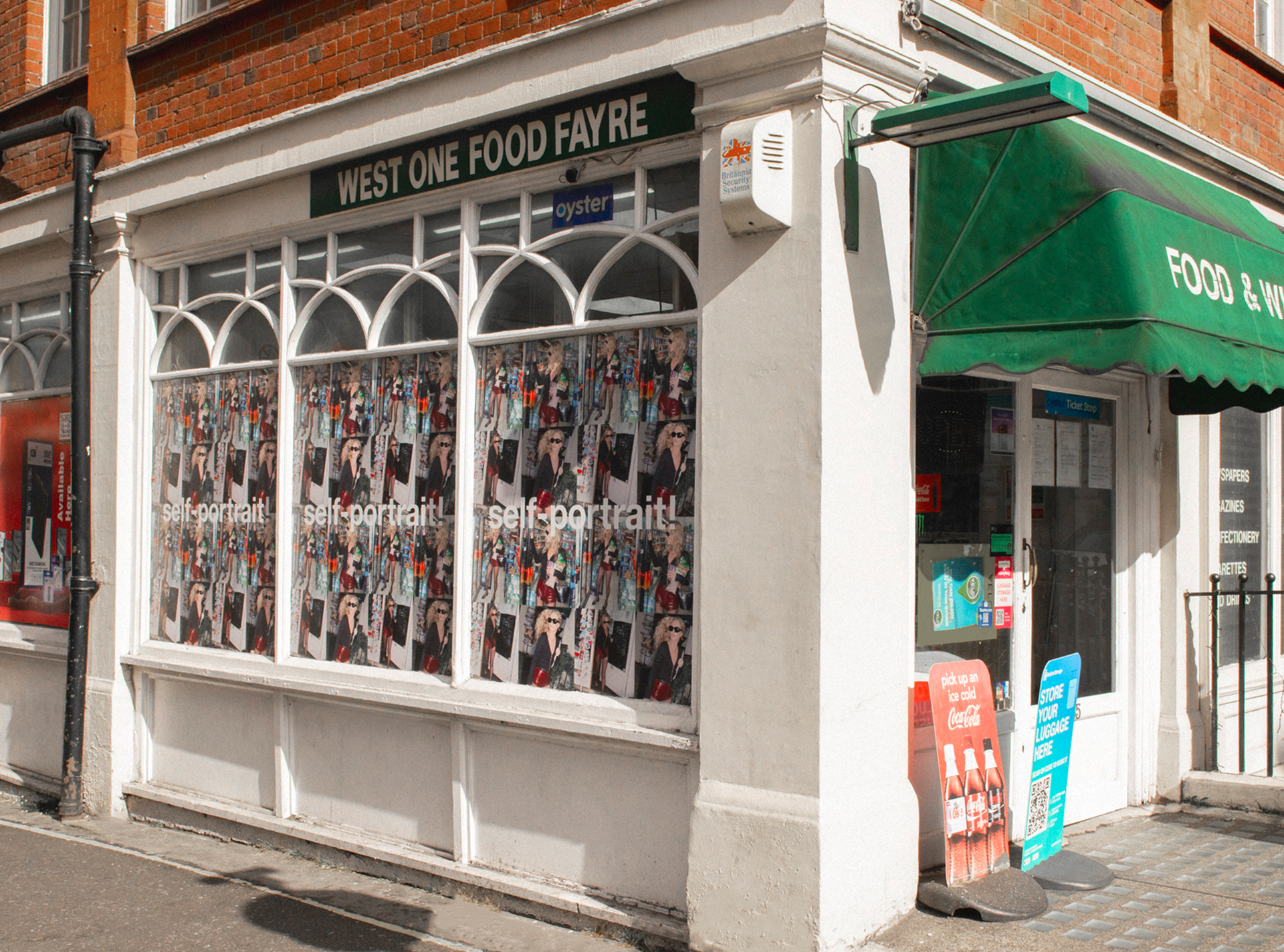 Pack London Window Advertising, Window Vinyl, Window Display