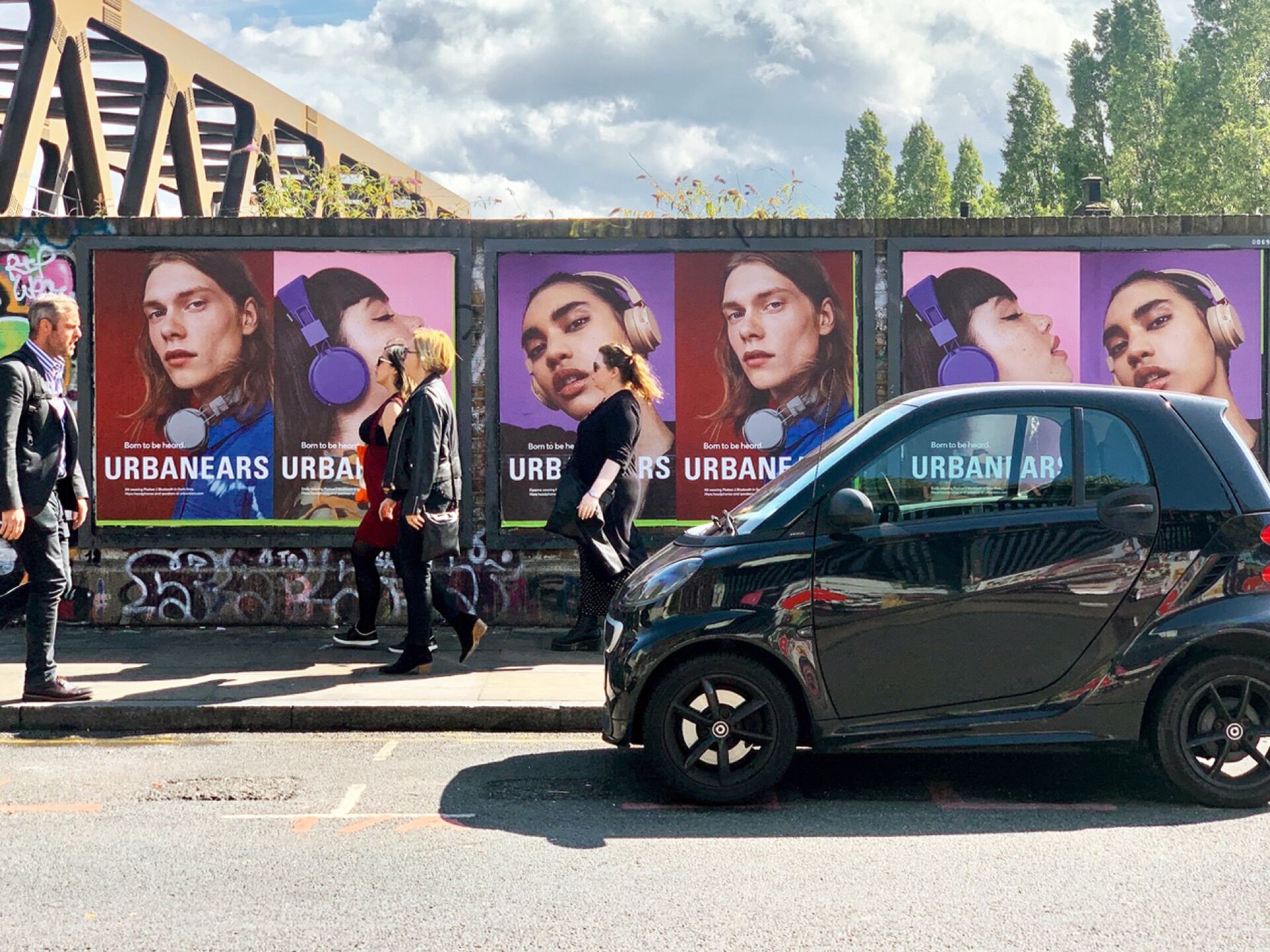 Street Frames Print & Distribution in Bristol - Pack London out-of-home advertising