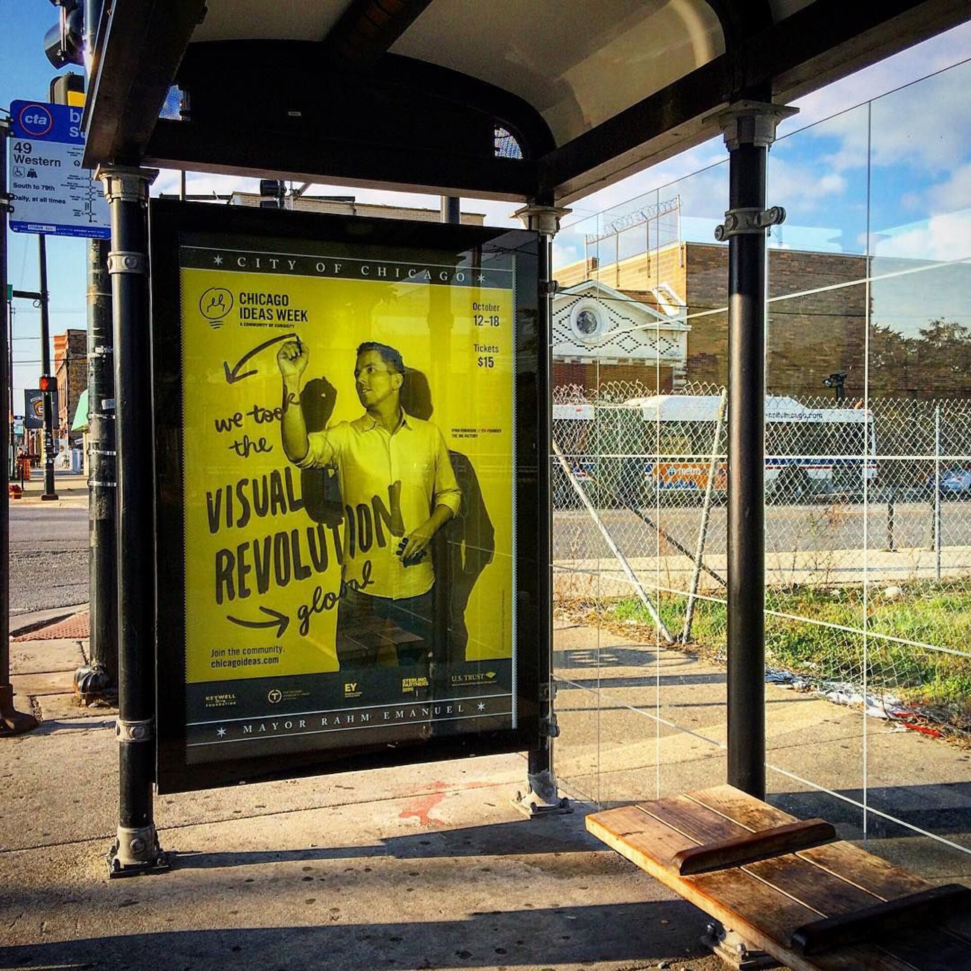 Bus Shelter Network in Chicago - Pack London out-of-home advertising