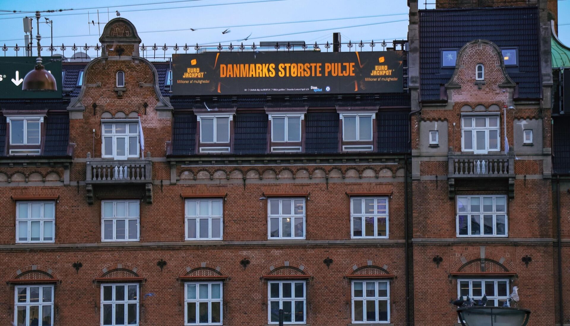 City Hall Square, Rådhuspladsen 45, in Copenhagen - Pack London out-of-home advertising