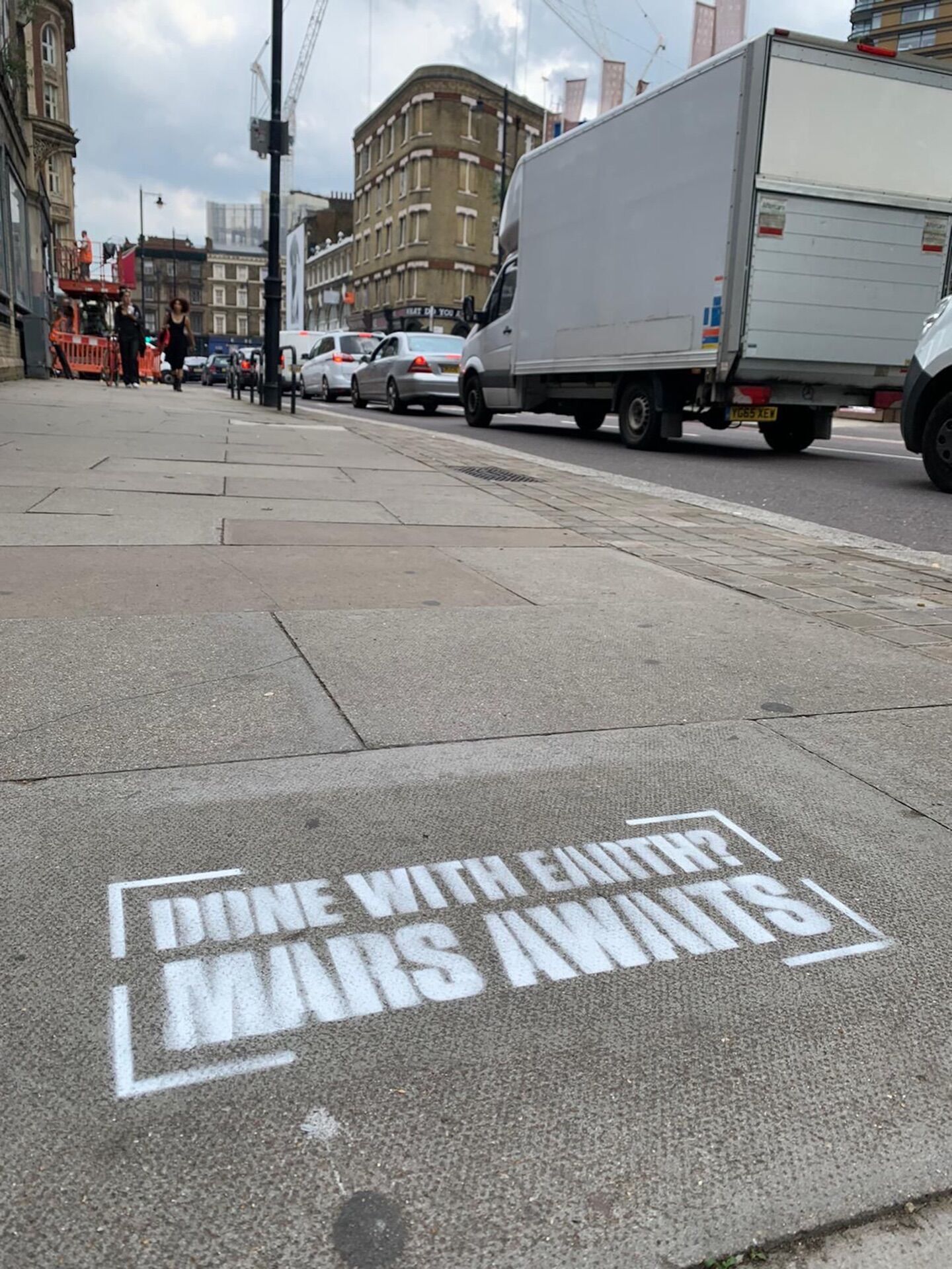 Chalk stencils in London - Pack London out-of-home advertising