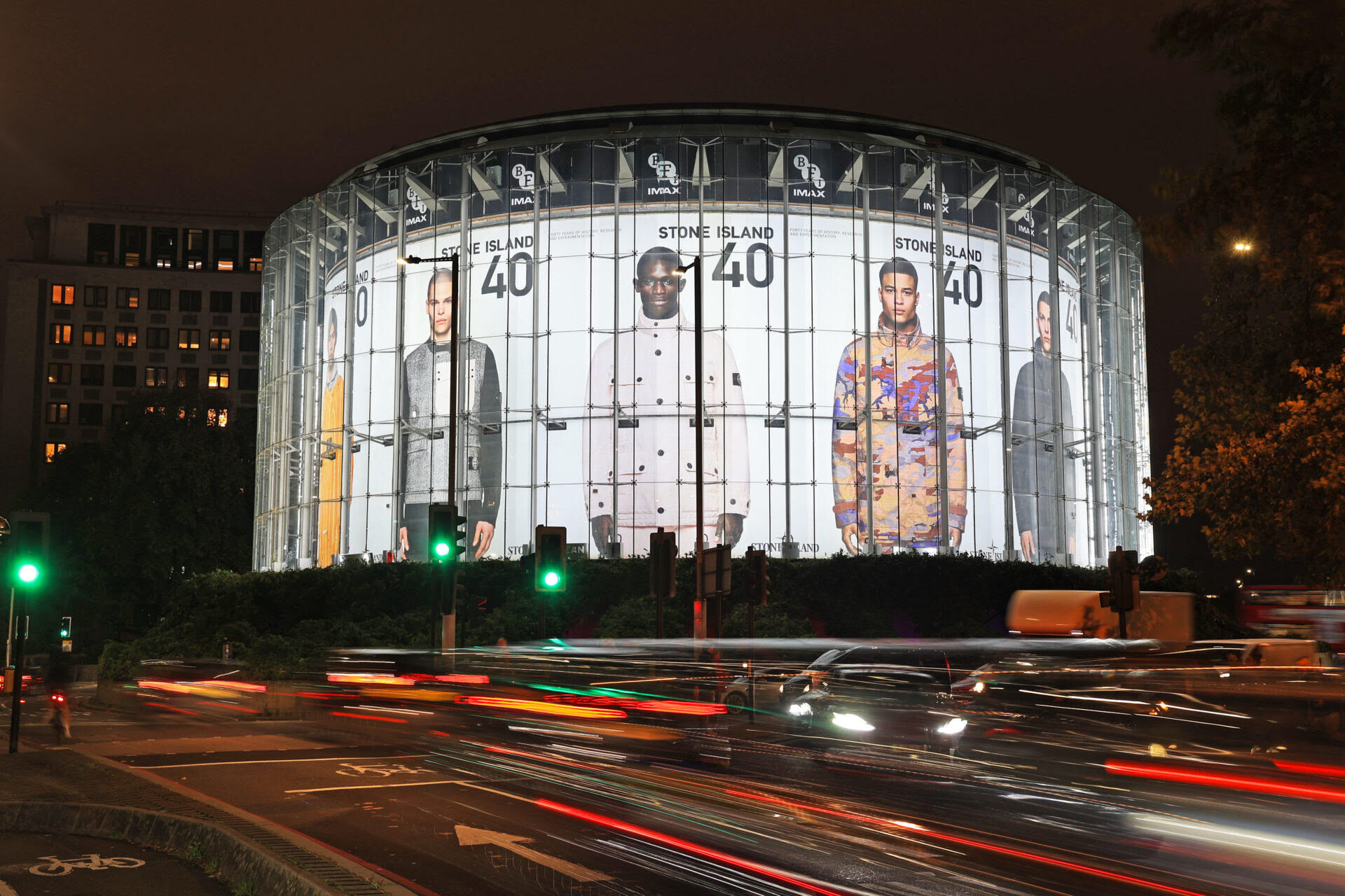 IMAX domination in London - Pack London out-of-home advertising