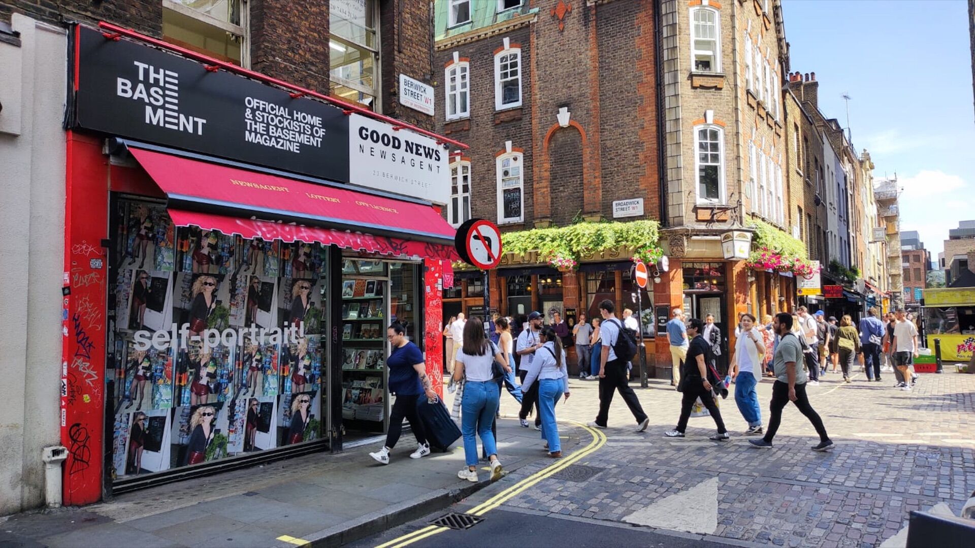 Window vinyls in London - Pack London out-of-home advertising
