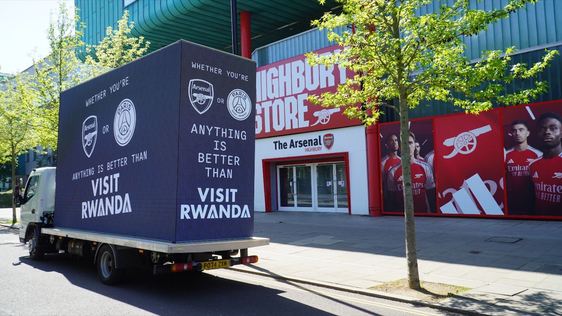 XL digital trucks in London - Pack London out-of-home advertising
