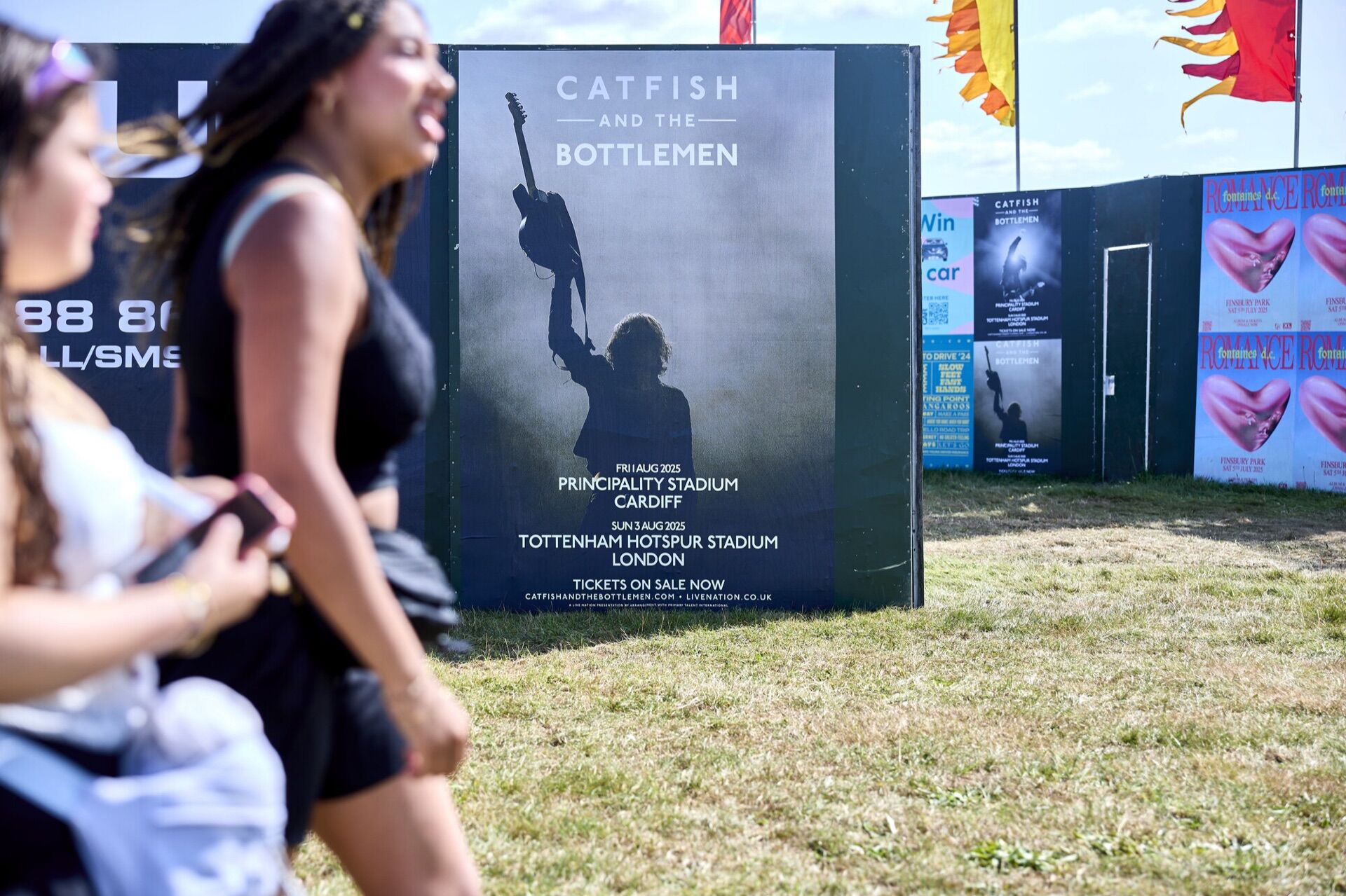 Festival Megasite, 16-Sheet in Manchester - Pack London out-of-home advertising