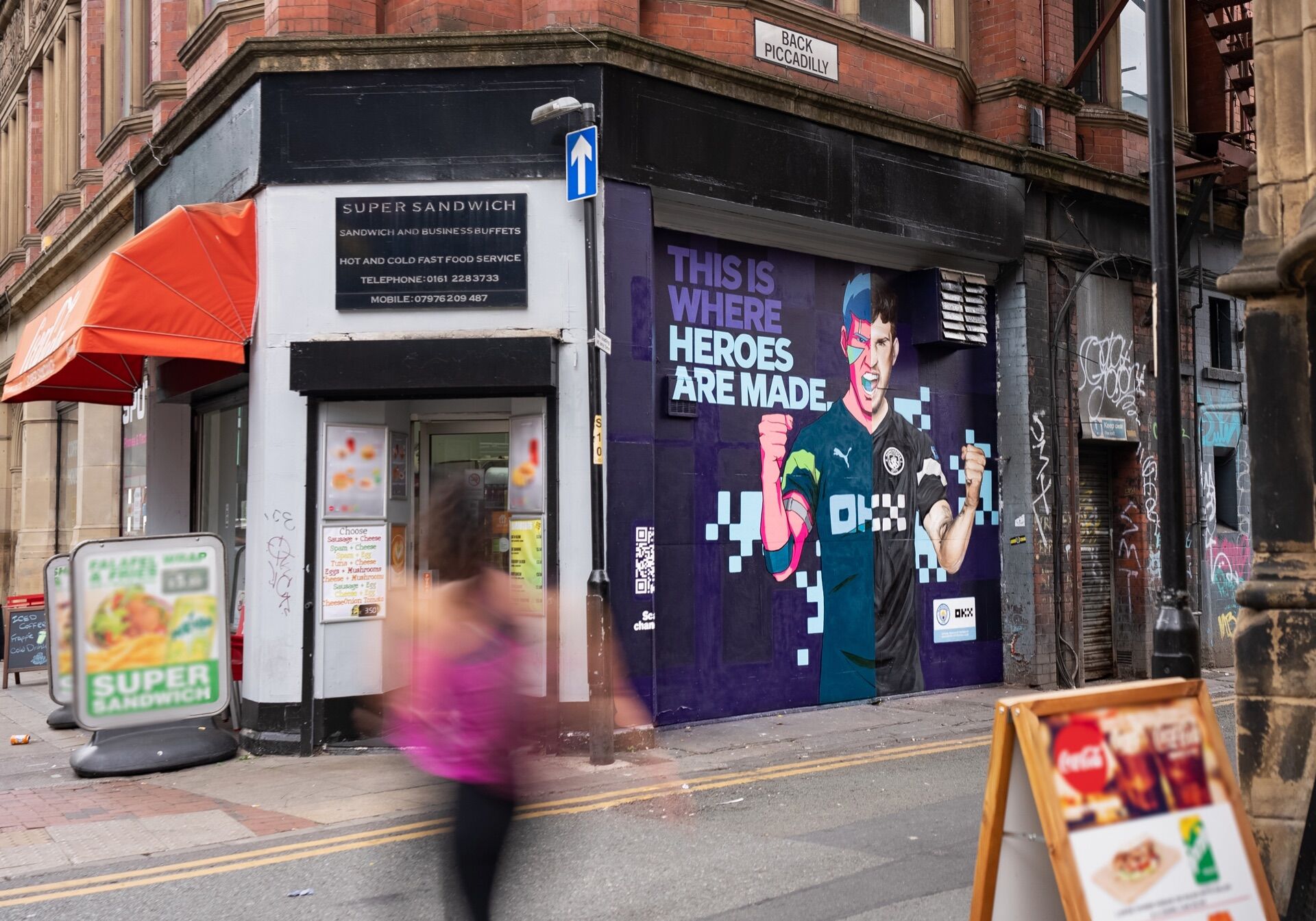 Hand Painted Mural in Manchester - Pack London out-of-home advertising