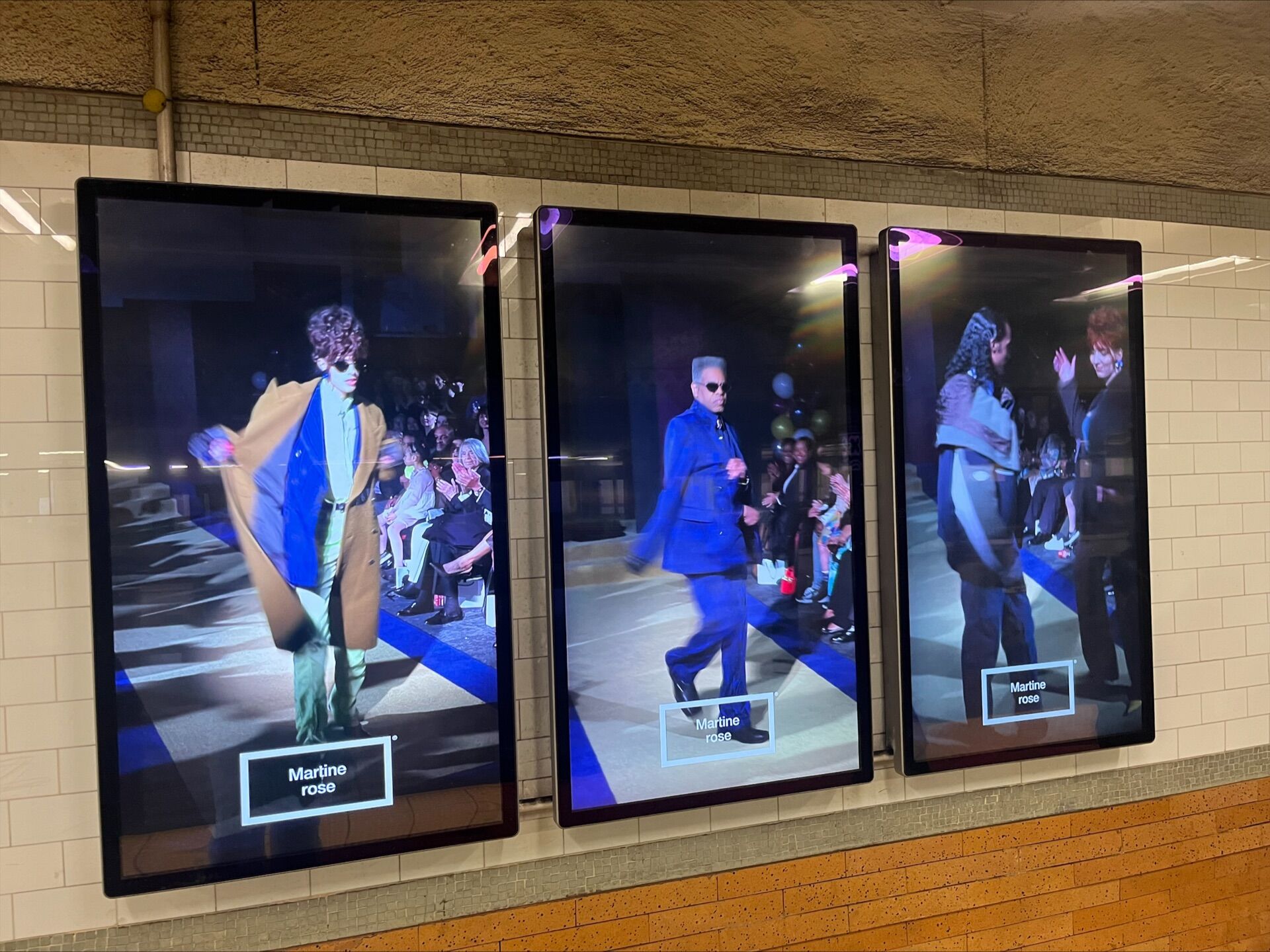 Subway Digital Liveboards in New York - Pack London out-of-home advertising