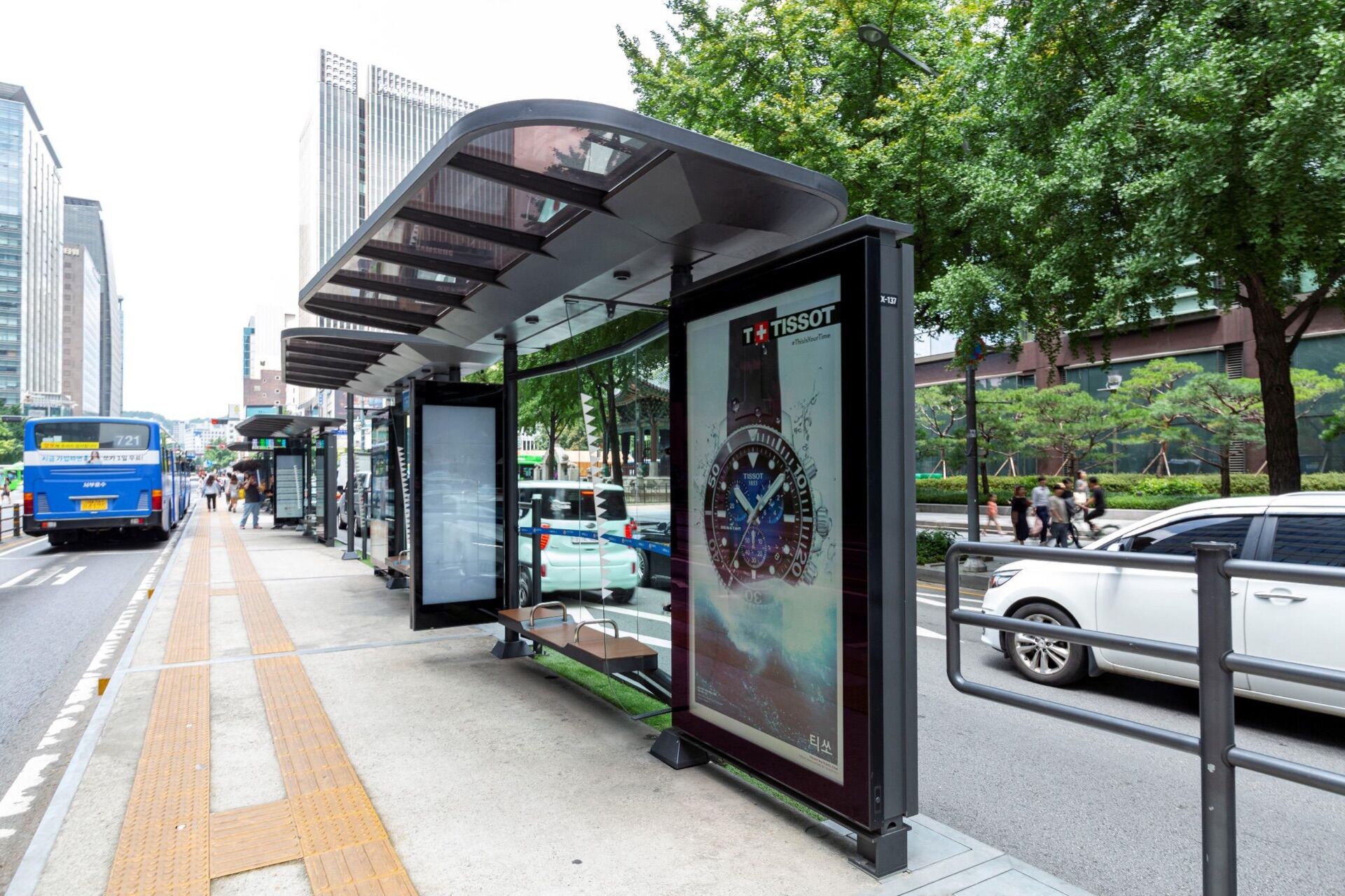 Digital Bus Shelter Network in Seoul - Pack London out-of-home advertising