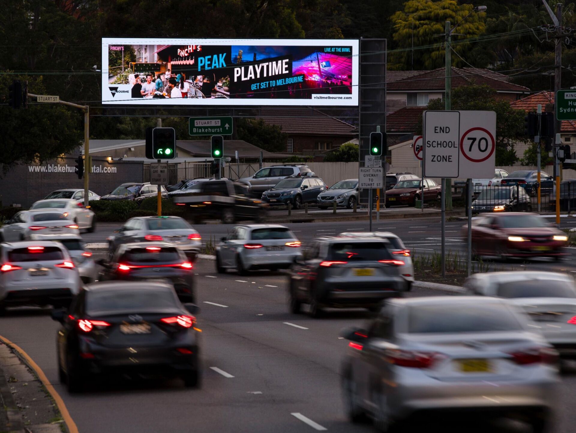 Digital Billboard in Sydney - Pack London out-of-home advertising